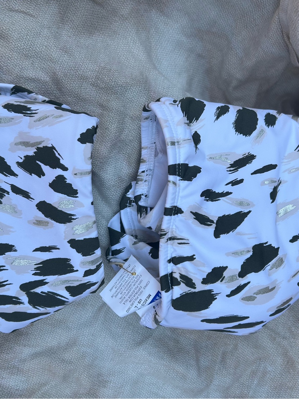 White Animal Print One-Shoulder Bikini Set - Picture 7 of 7